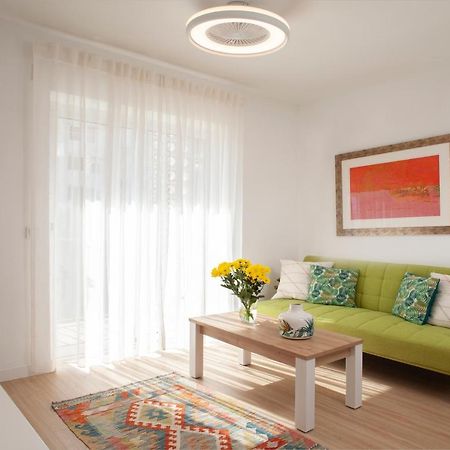 Lovely Beachfront Apartment In Calahonda Ситио-де-Калаонда Экстерьер фото